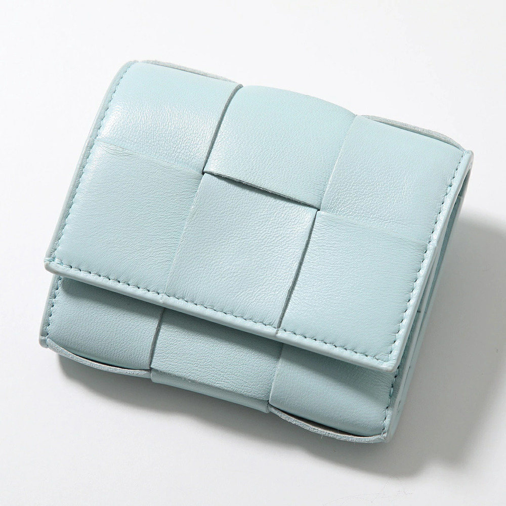 BOTTEGA VENETA Tri fold Wallet Maxi Intrecciato Leather